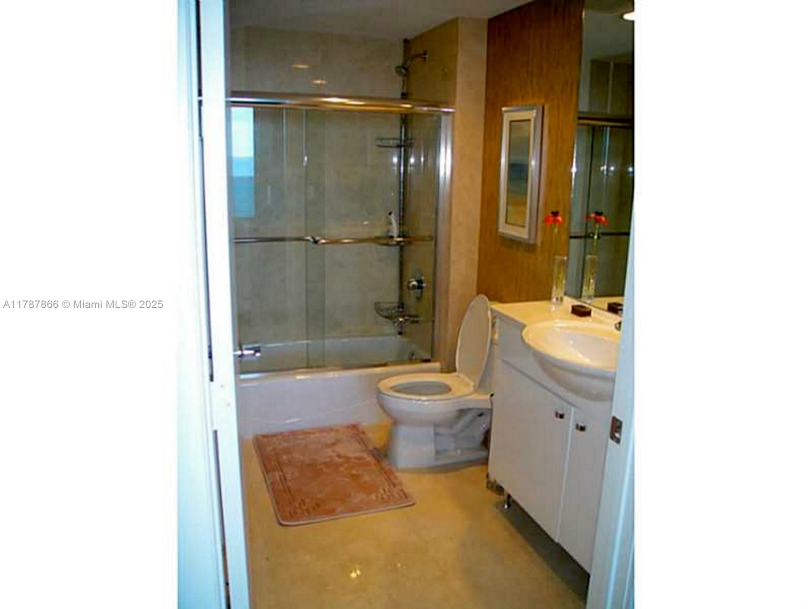 Listing Photo 12