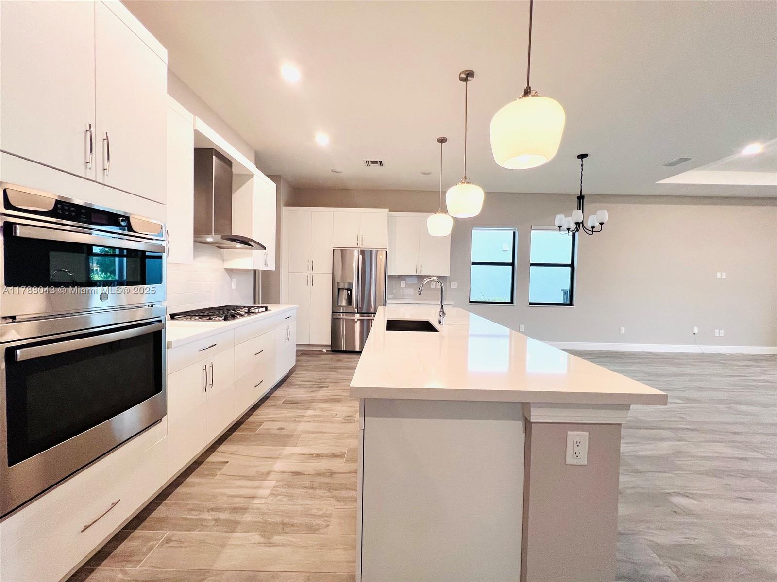 Property photo # 2