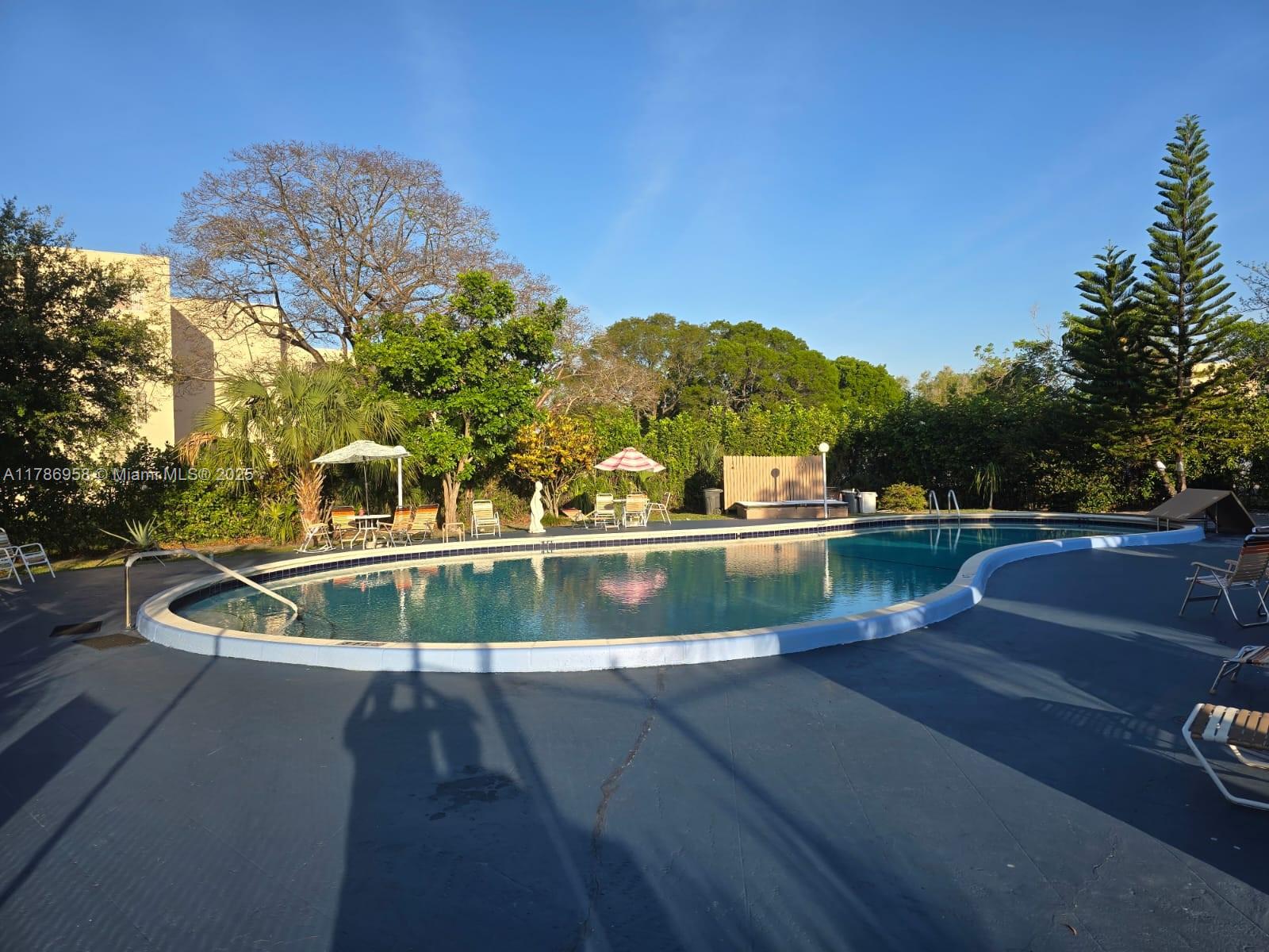 2860 Somerset Dr #317K, Lauderdale Lakes, Florida image 15