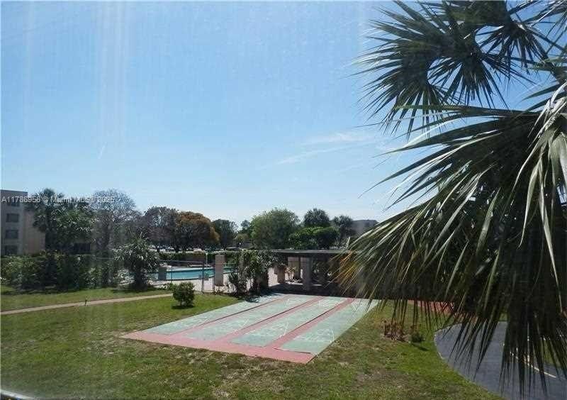 2860 Somerset Dr #317K, Lauderdale Lakes, Florida image 9