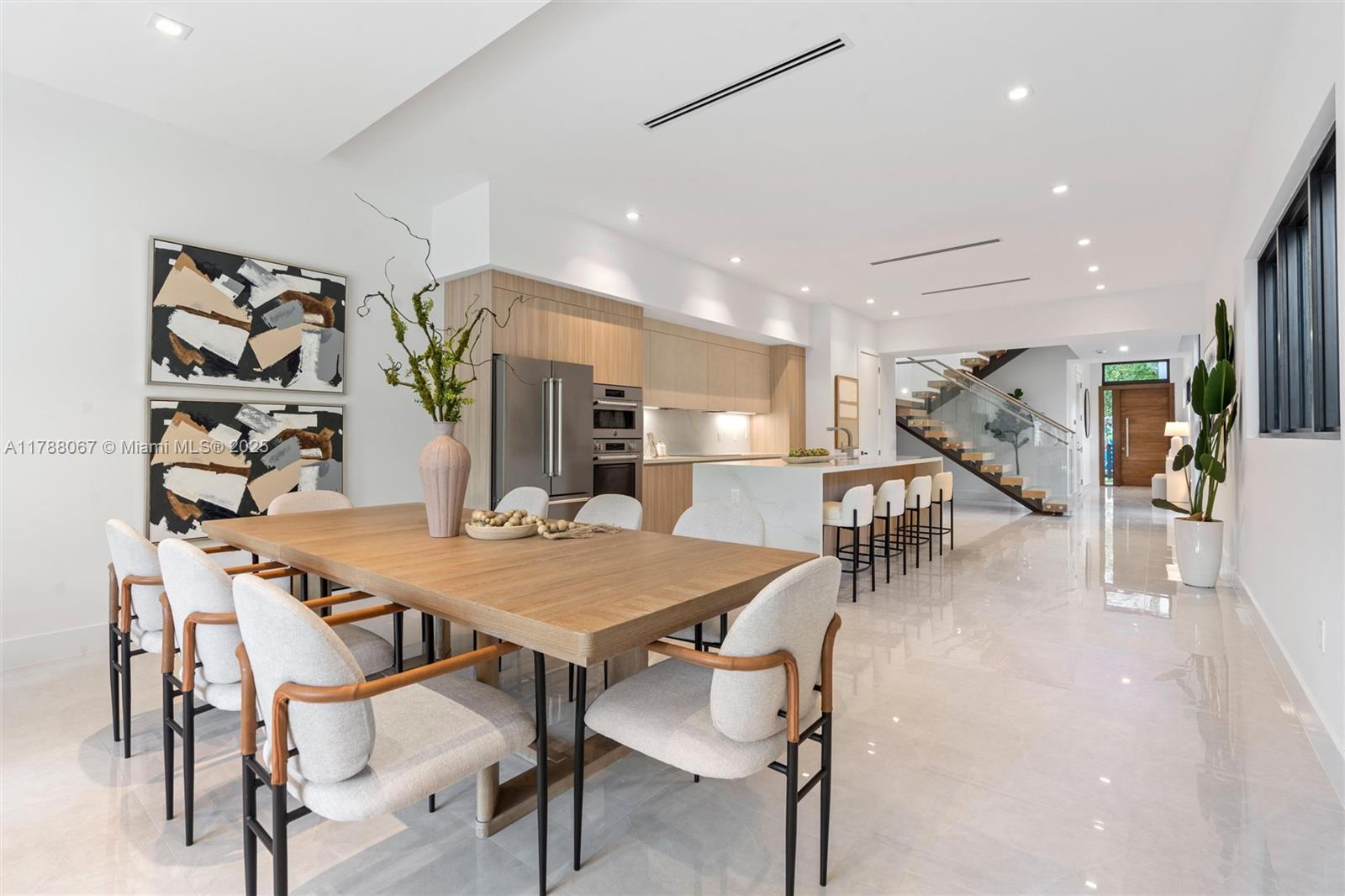 1233 13 Ave, Miami, Florida 33135