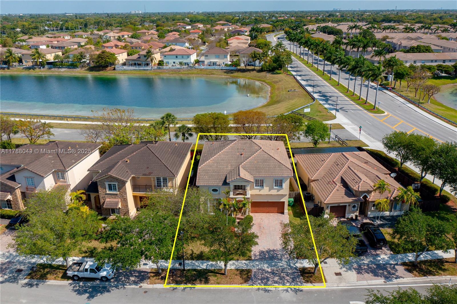 9369 SW 224th Ter, Cutler Bay, Florida image 2
