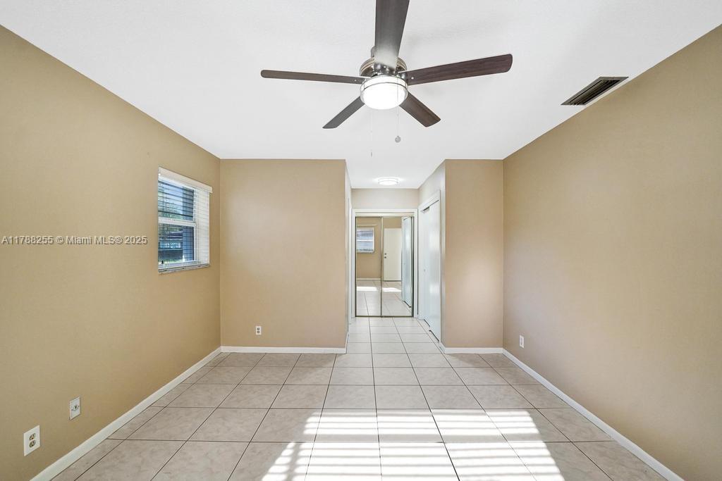 930 SW 68th Ave, Plantation, Florida image 17