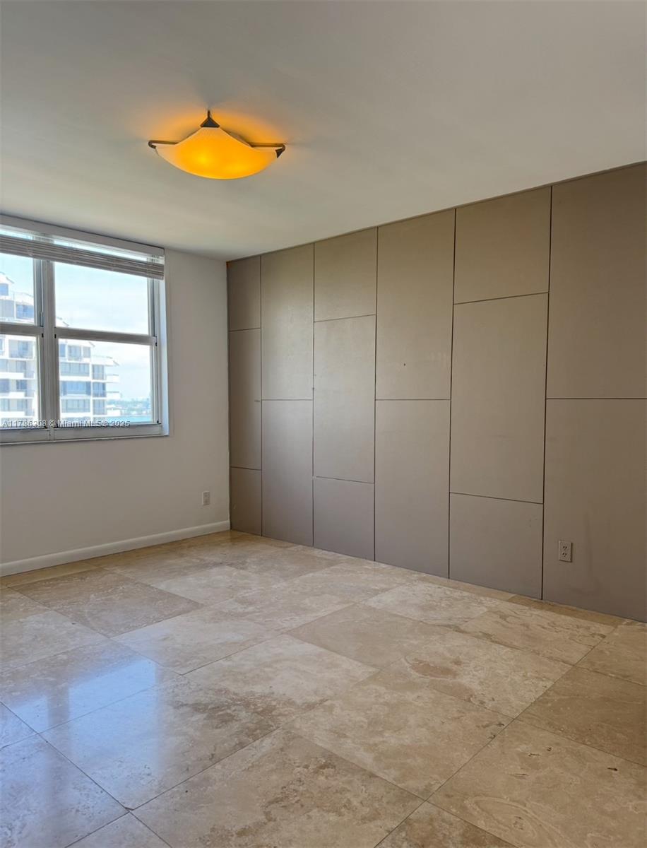 770 NE Claughton Island Dr #1103, Miami FL 33131