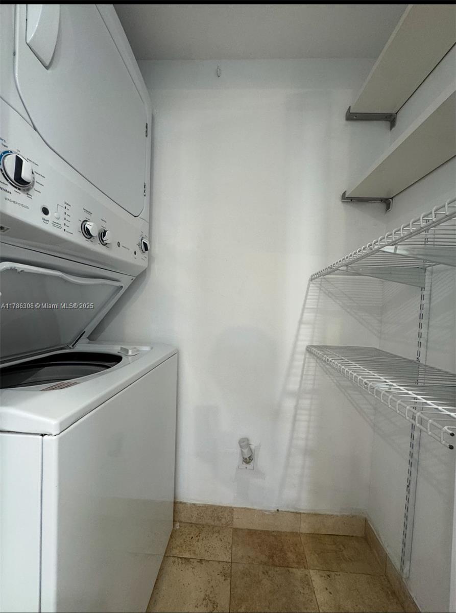 770 NE Claughton Island Dr #1103, Miami FL 33131