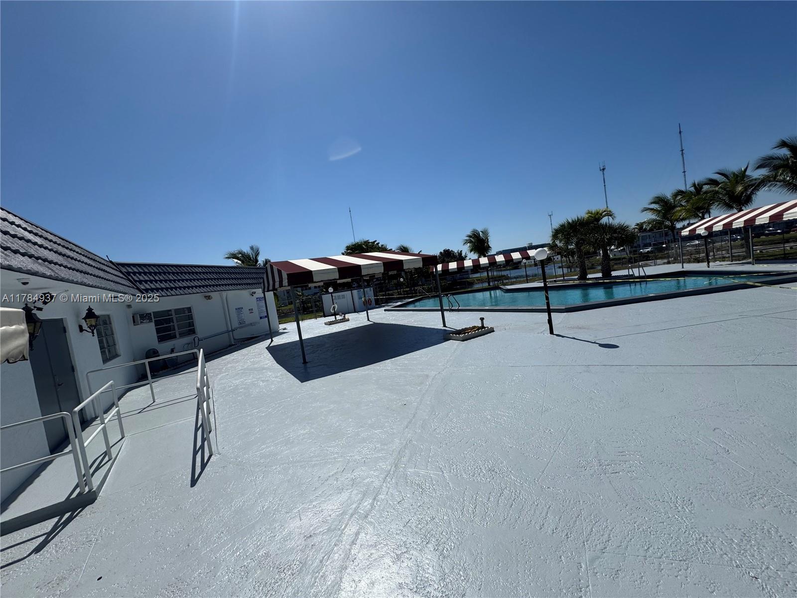 Property photo # 9