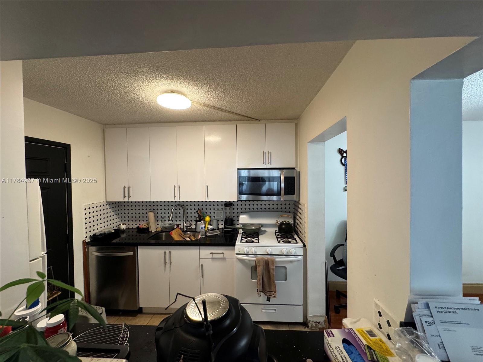 Property photo # 6
