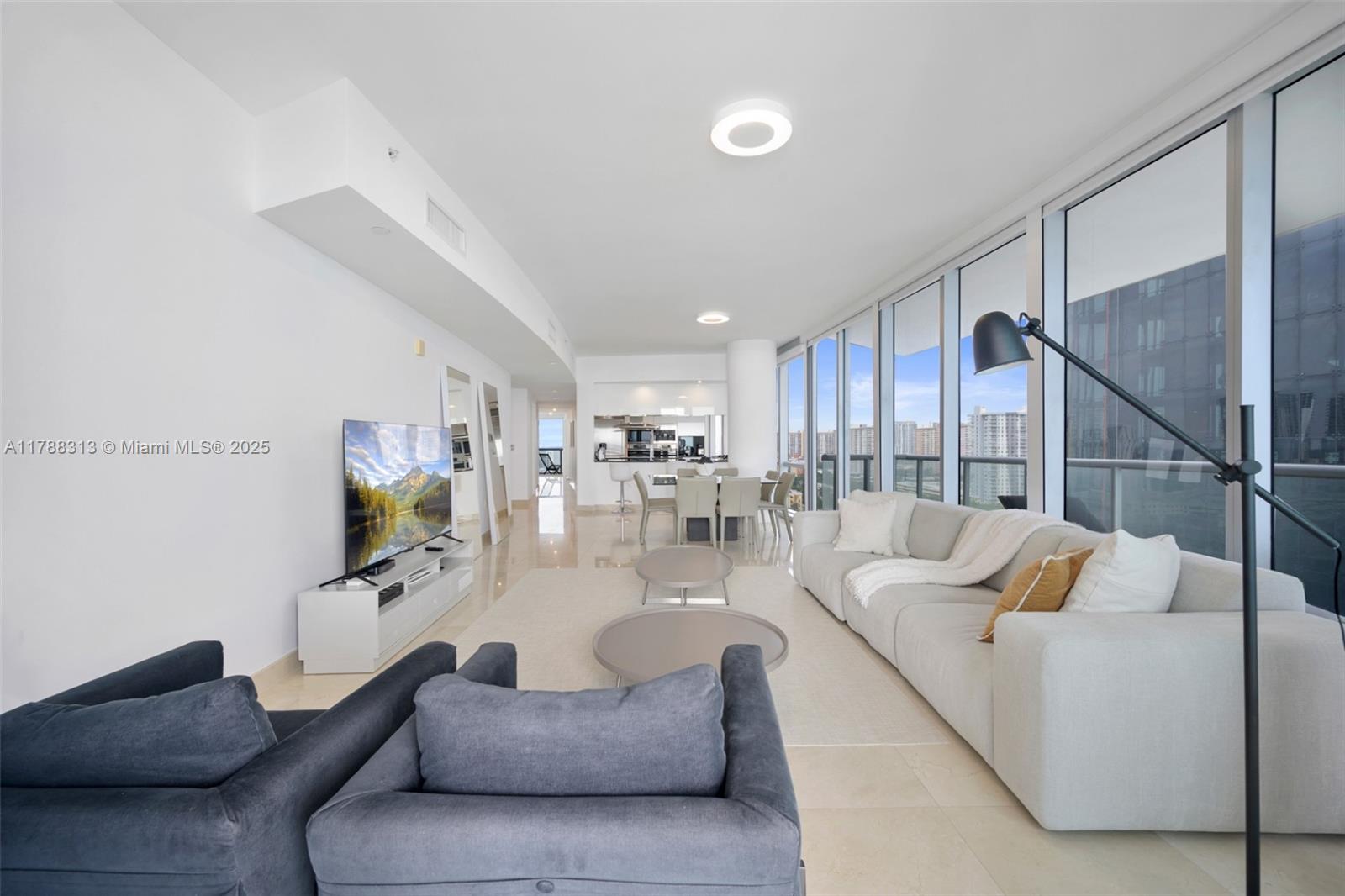 Property photo # 4