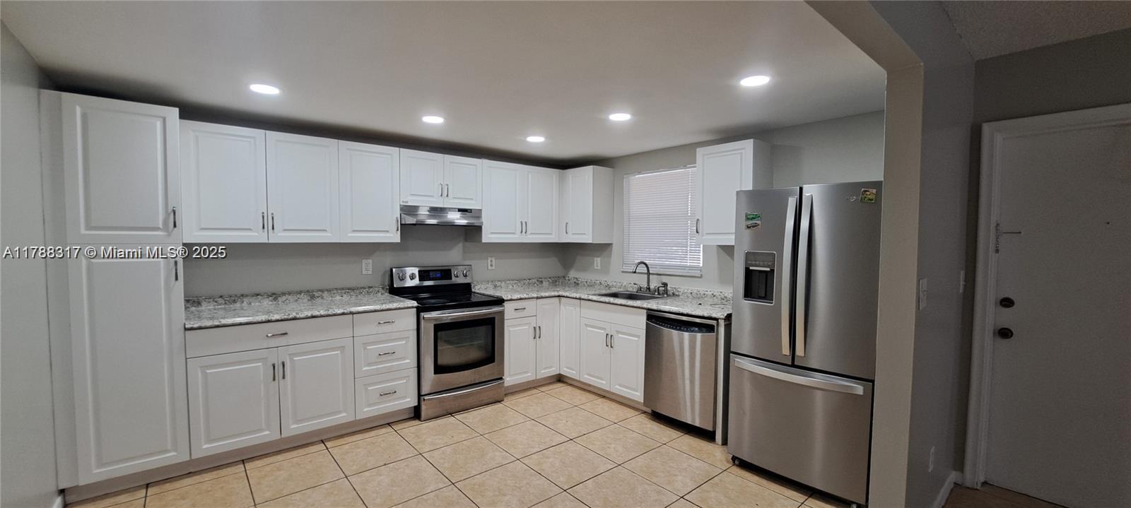 Property photo # 0