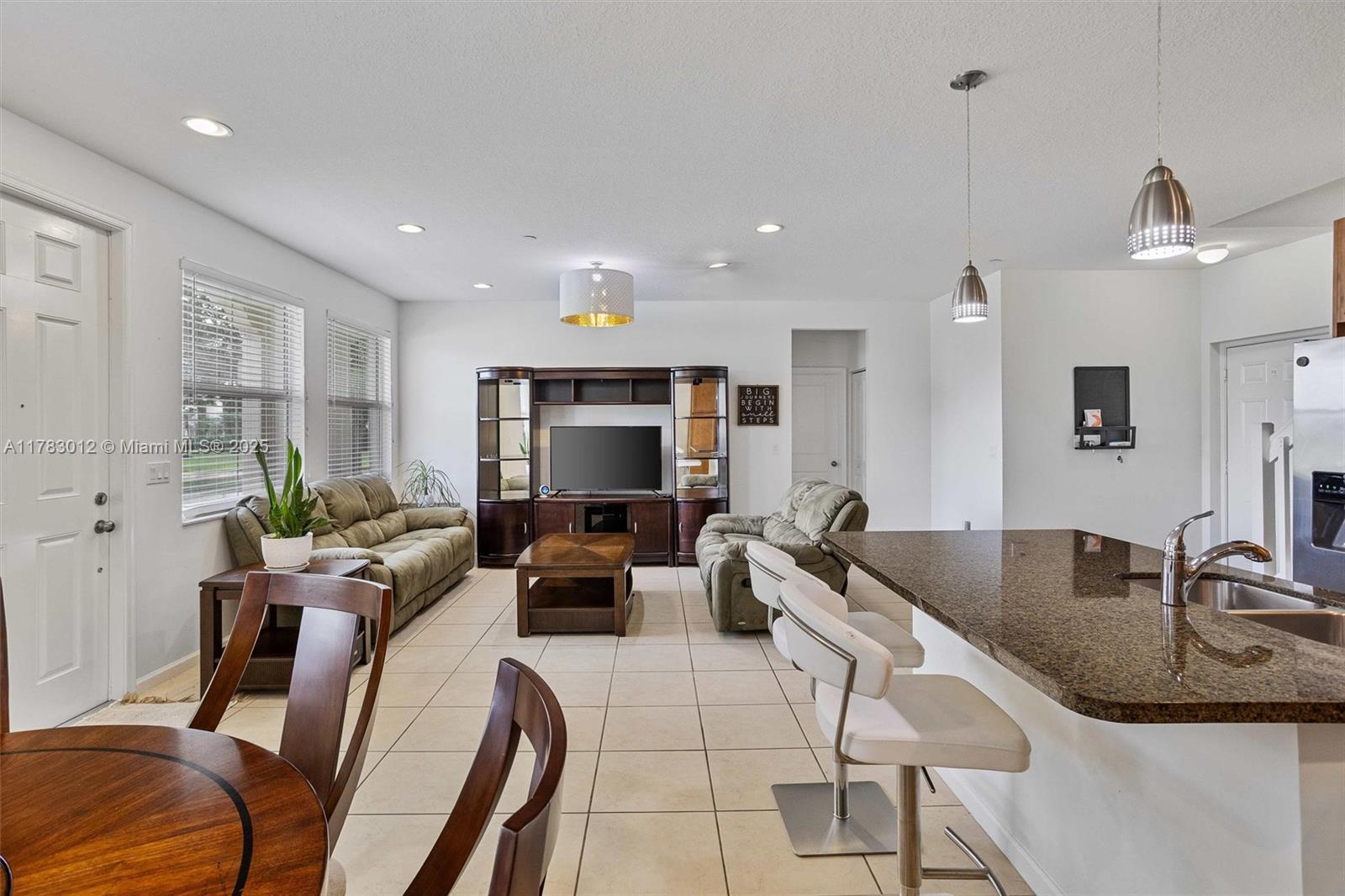 4023 Cascada Cir, Cooper City, Florida image 3
