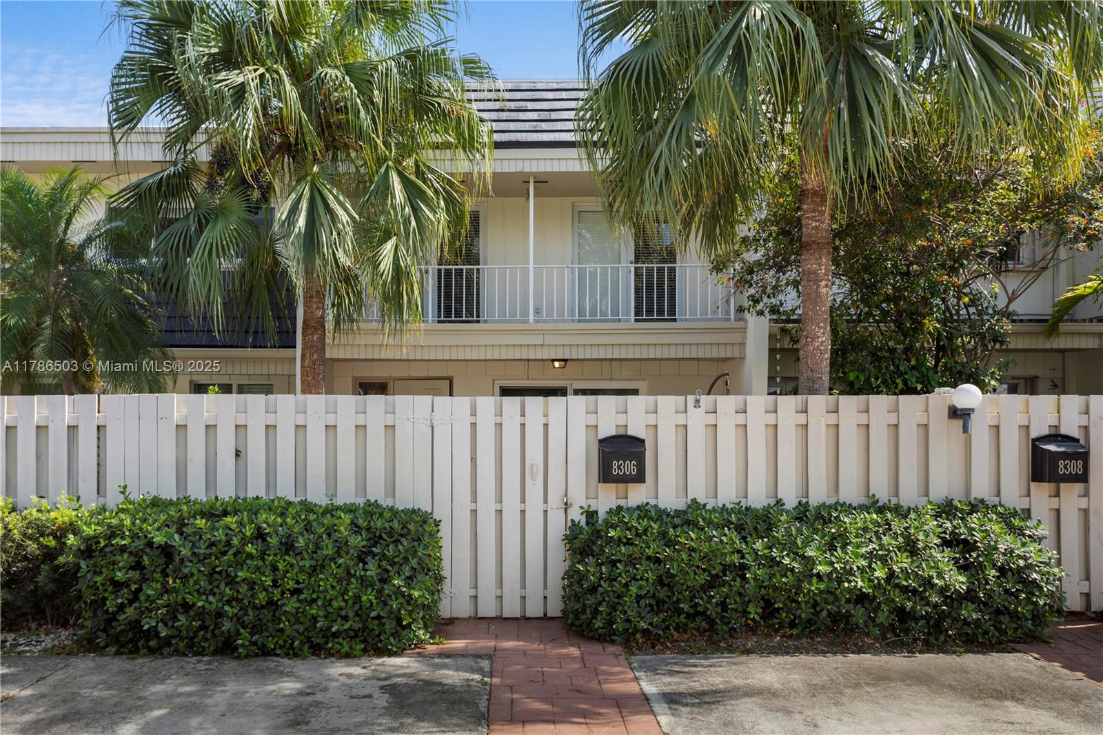 8306 SW 81st Ter  For Sale A11786503, FL