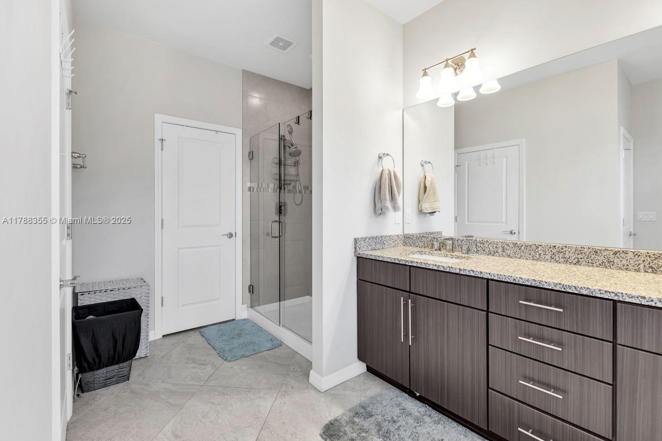 1105 Banyan Dr, Hollywood, Florida image 19