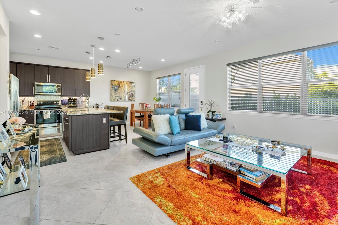 1105 Banyan Dr, Hollywood, Florida image 3
