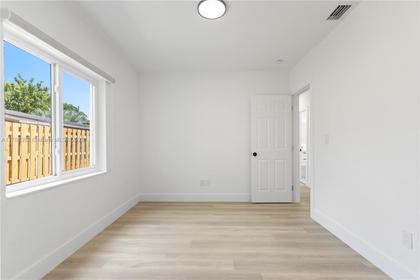 Listing Photo 42