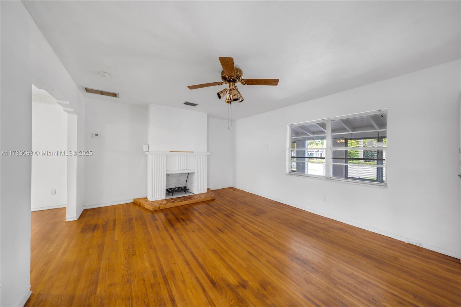 790 NE 96th St, Miami Shores, Florida image 28