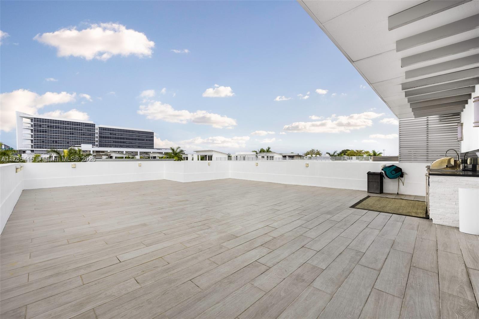 8249 NW 33rd Ter, Doral, Florida image 33
