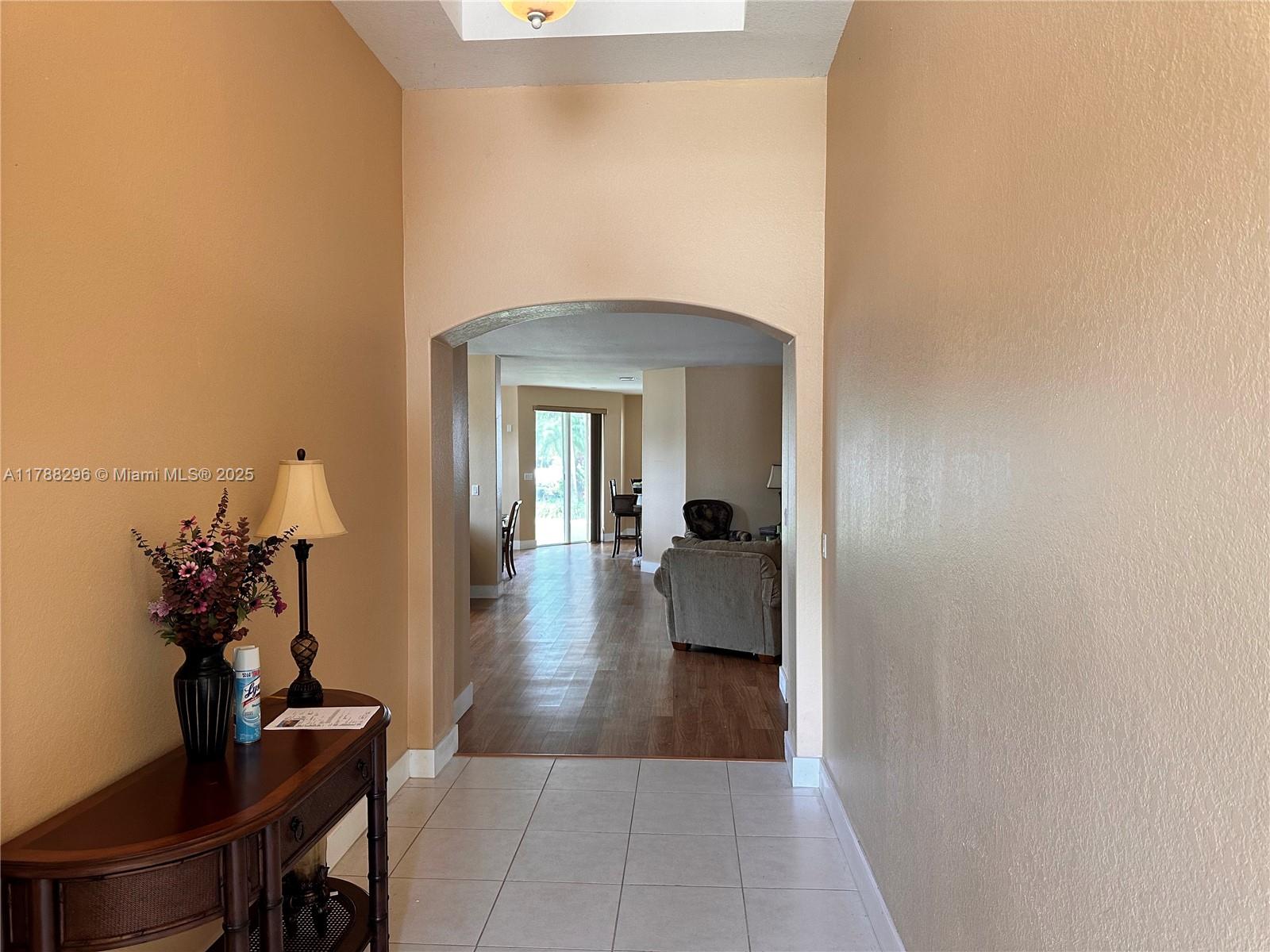 Residential, Doral, Florida image 30