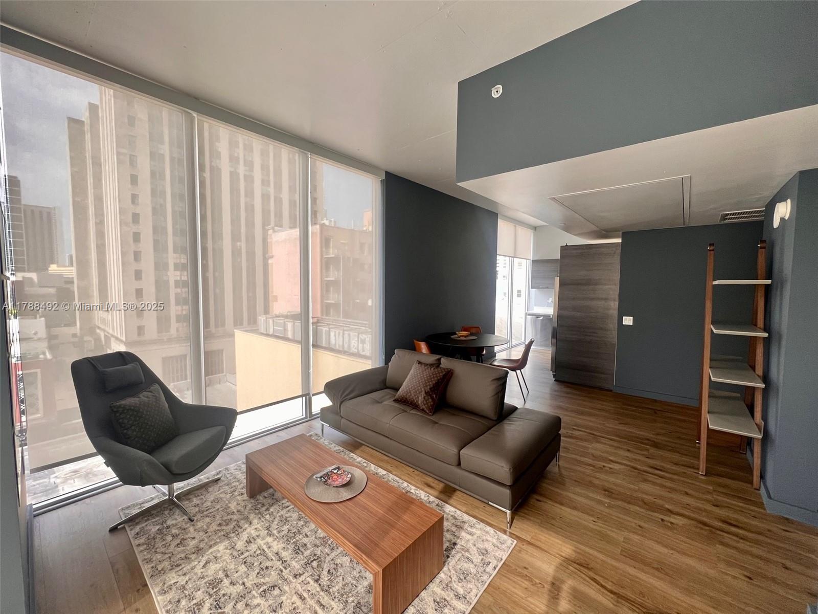Property photo # 0