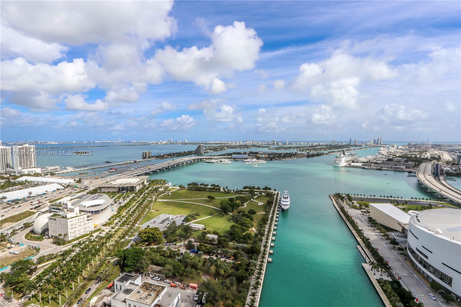 Condo for Rent in Miami, FL