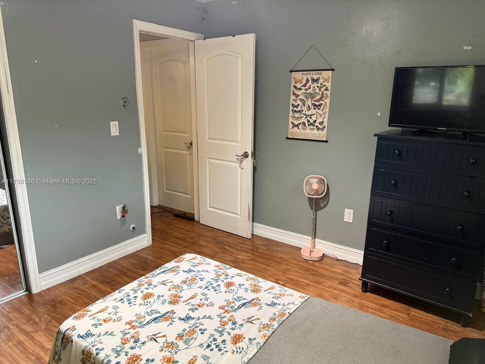 6472 Johnson St, Hollywood, Florida image 14