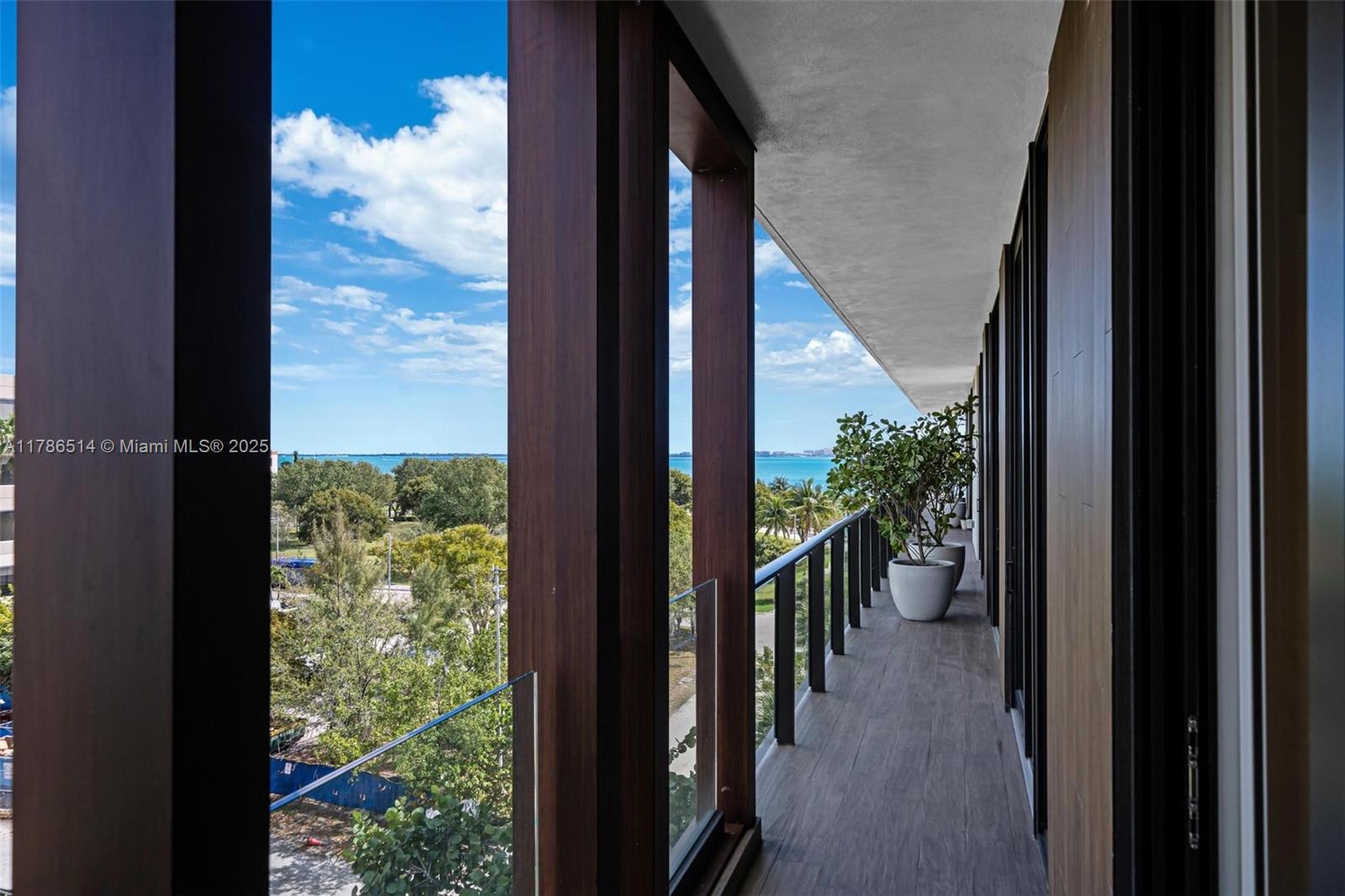 3581 E Glencoe St #502, Miami FL 33133