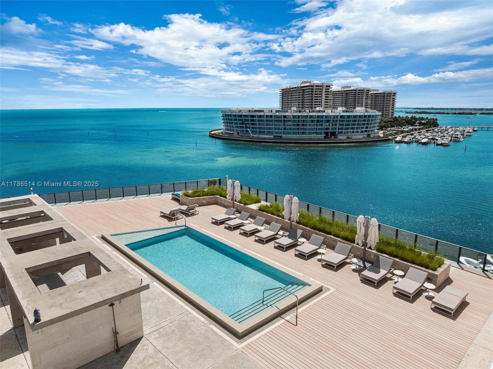 3581 E Glencoe St #502, Miami FL 33133