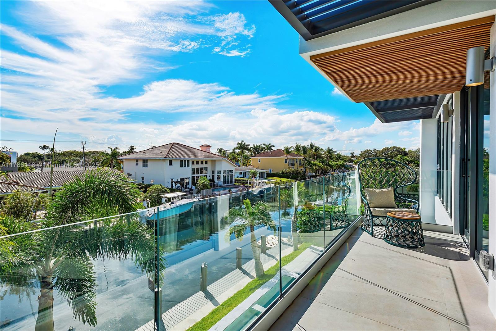 2320 NE 49th St, Lighthouse Point, Florida image 2
