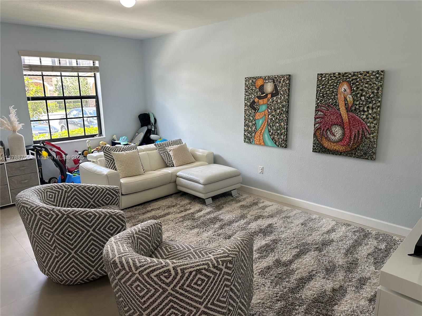 Property photo # 8