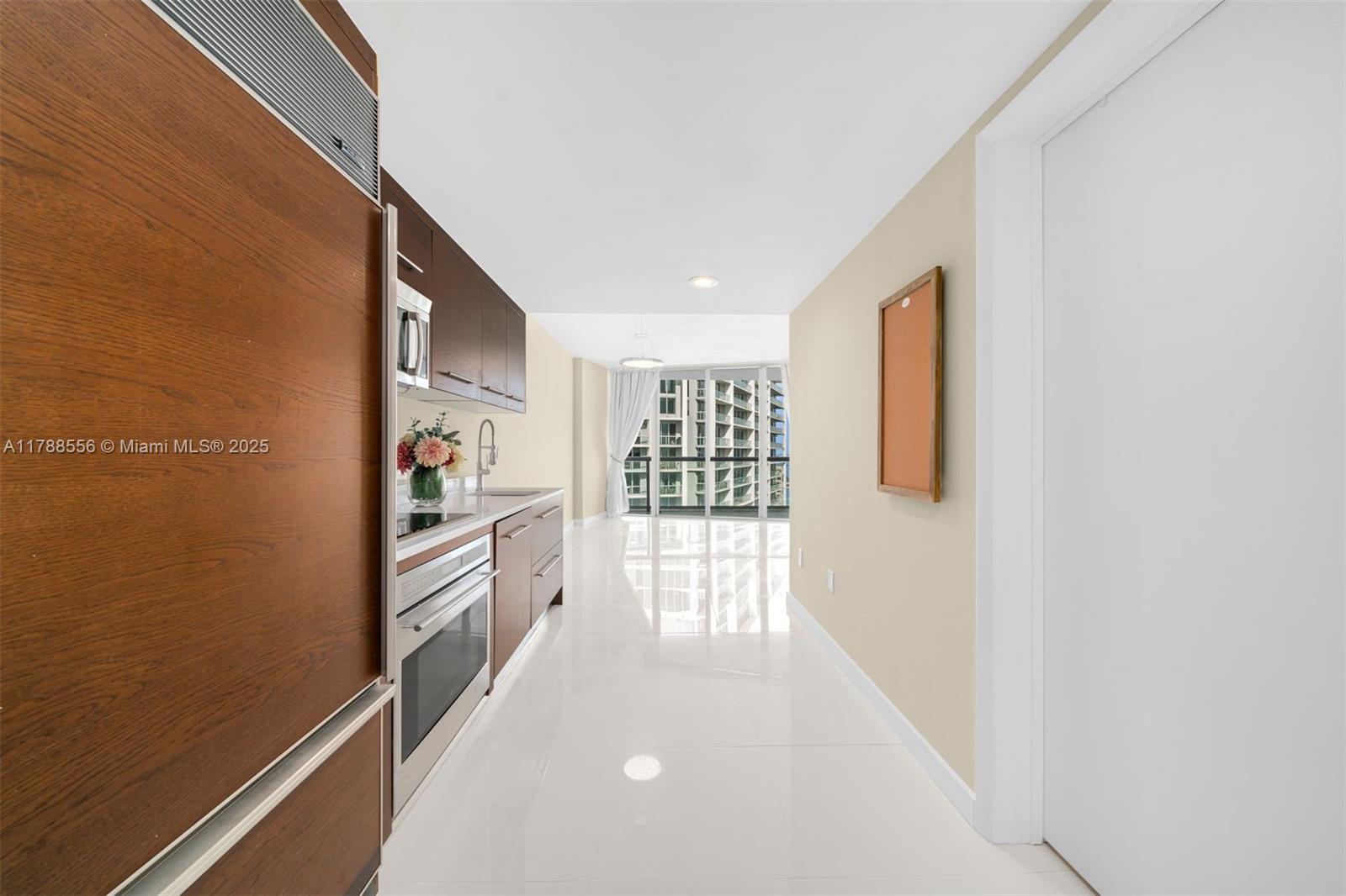 495 Brickell Ave #5208, Miami FL 33131