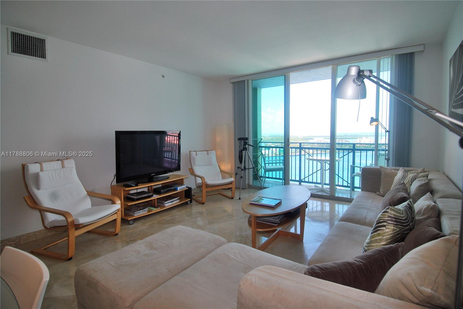 90 Alton Rd #2708, Miami Beach FL 33139