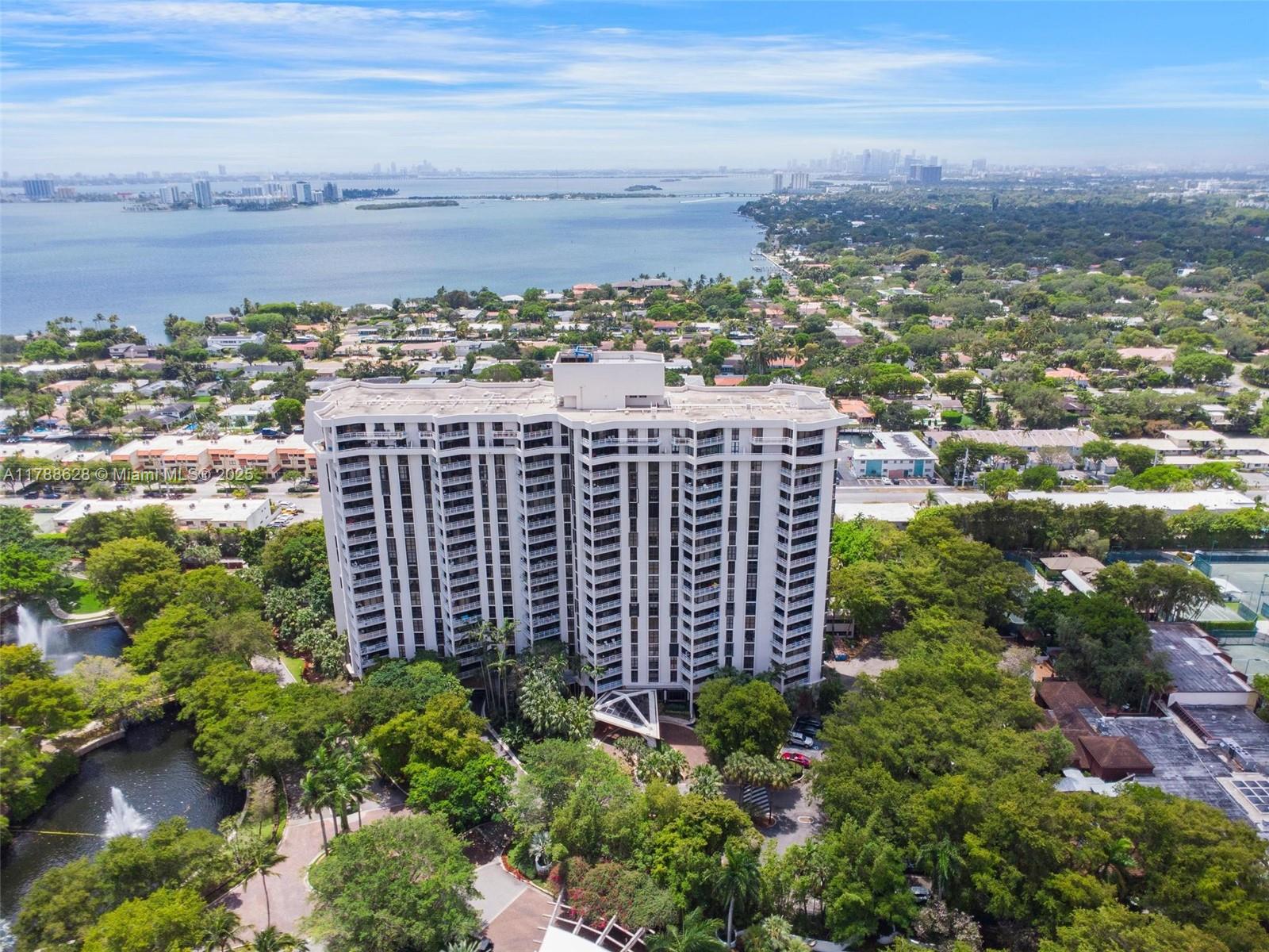 Condo for Sale in Miami, FL