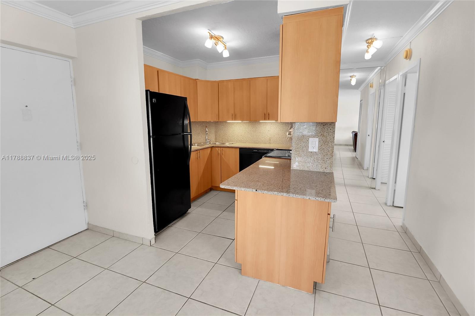 Property photo # 2