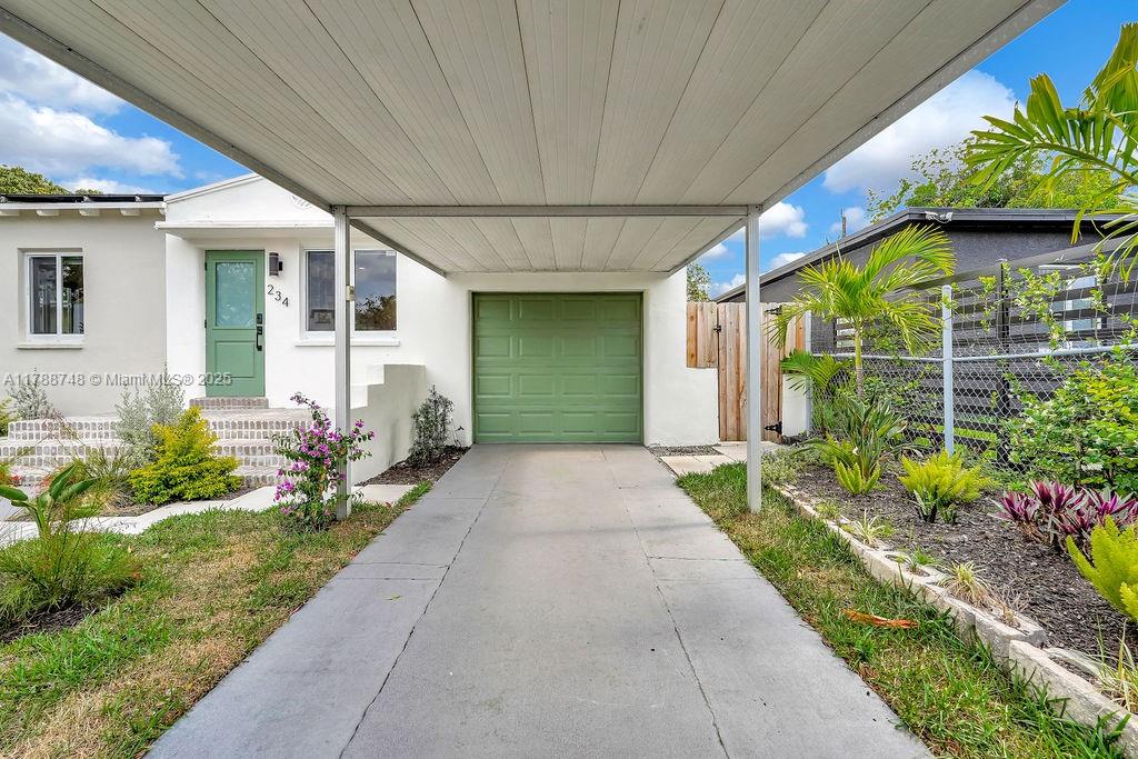 Property photo # 8