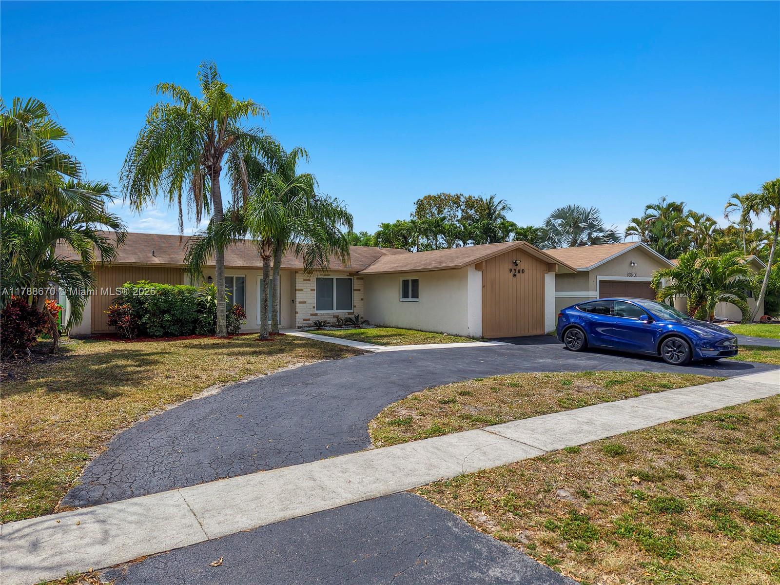 9340 NW 43rd Mnr, Sunrise, Florida image 23