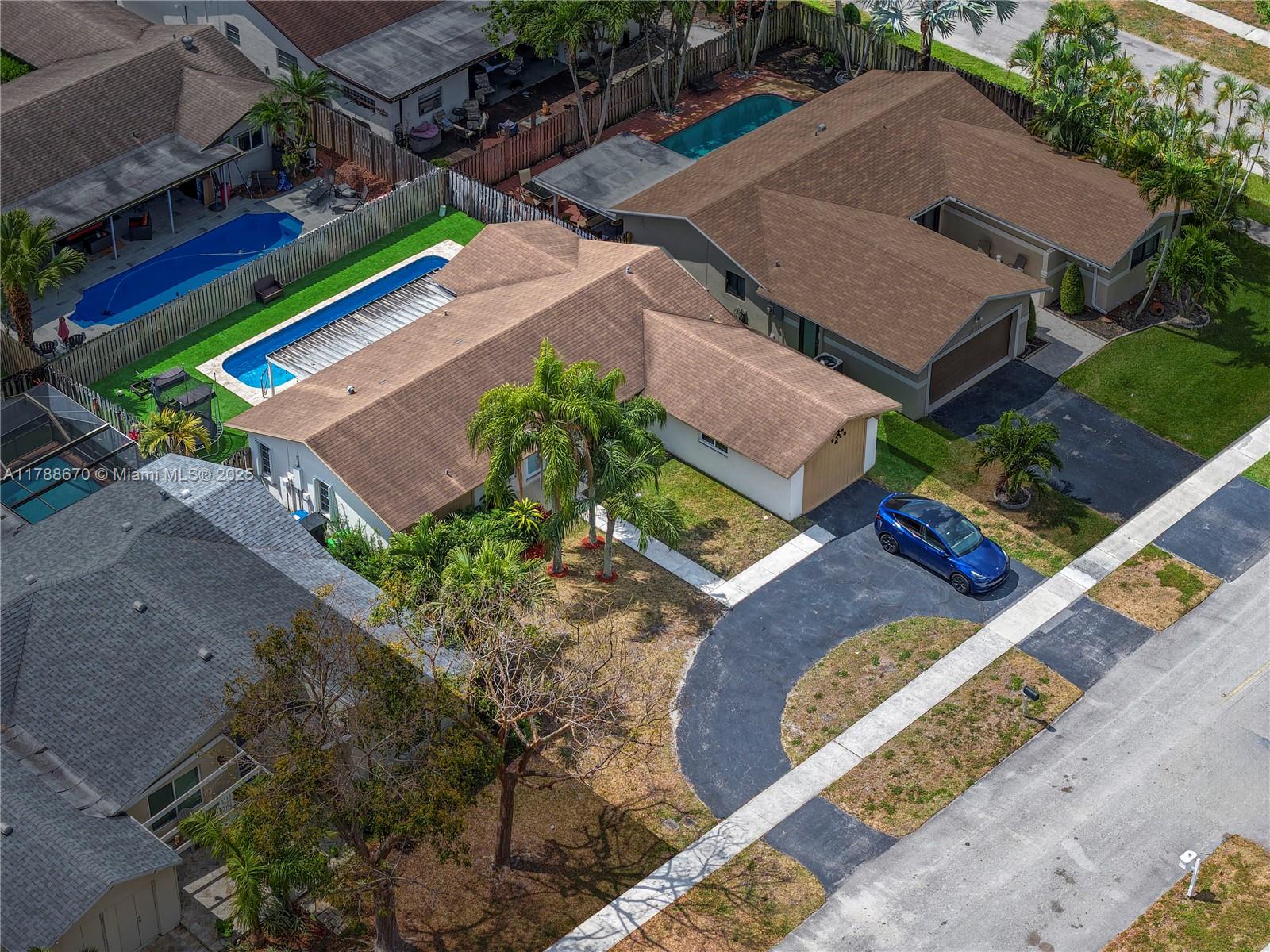 9340 NW 43rd Mnr, Sunrise, Florida image 25