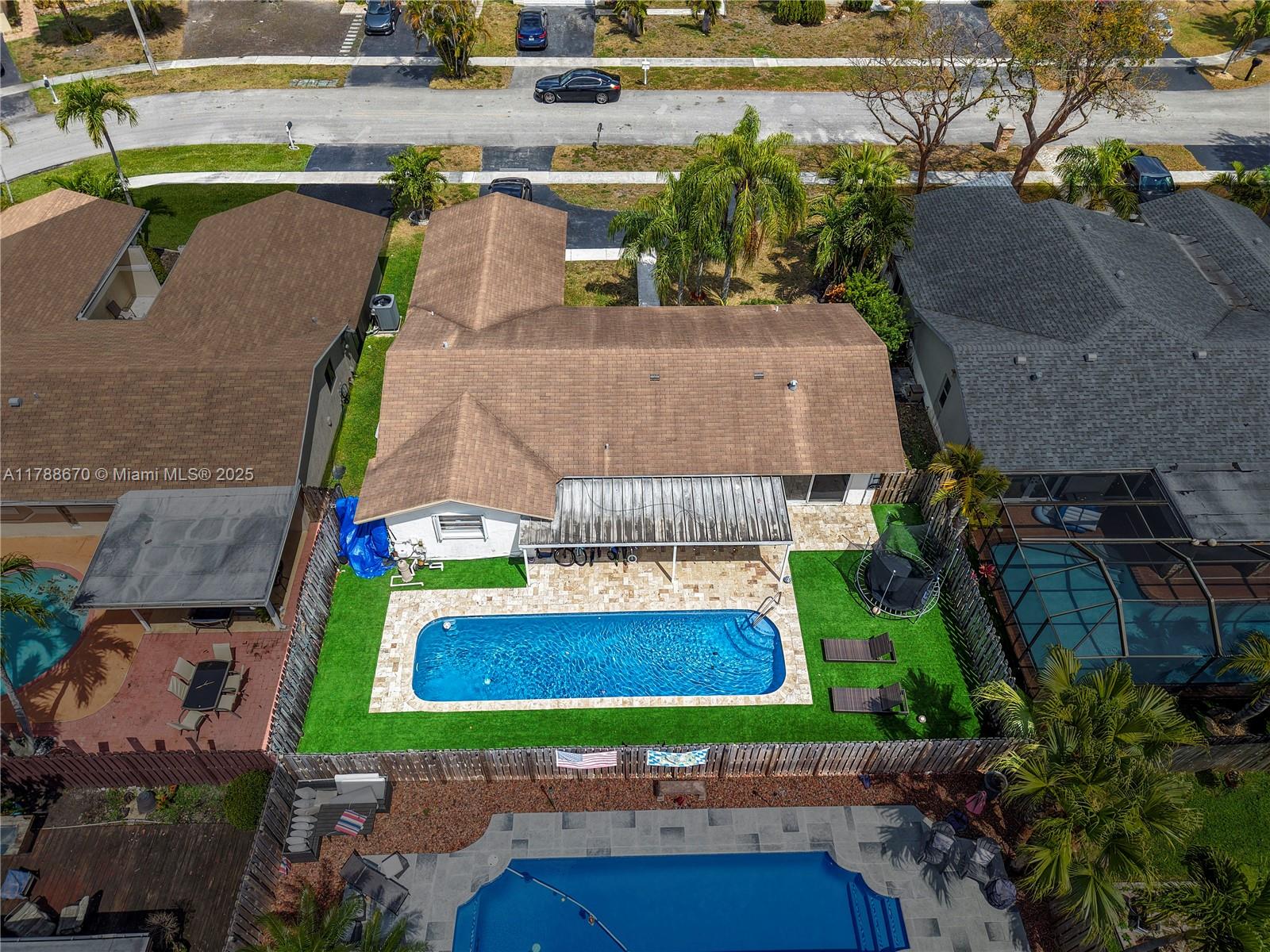 9340 NW 43rd Mnr, Sunrise, Florida image 3