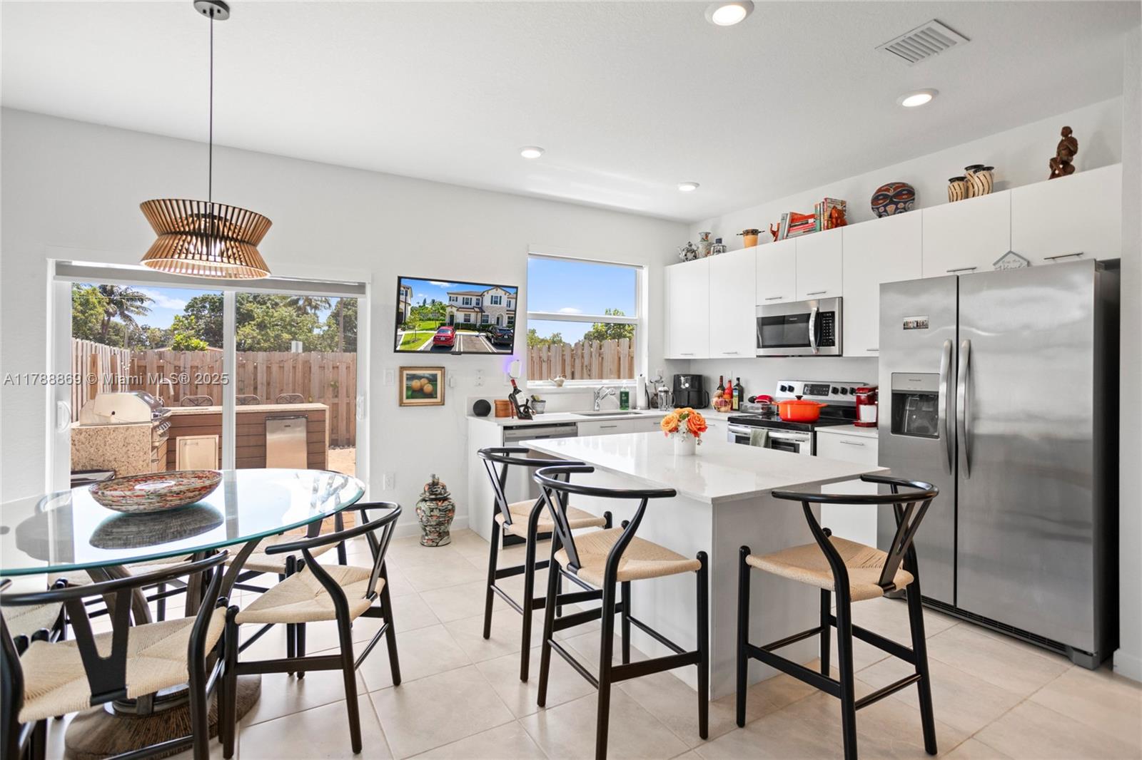 Listing Photo 18