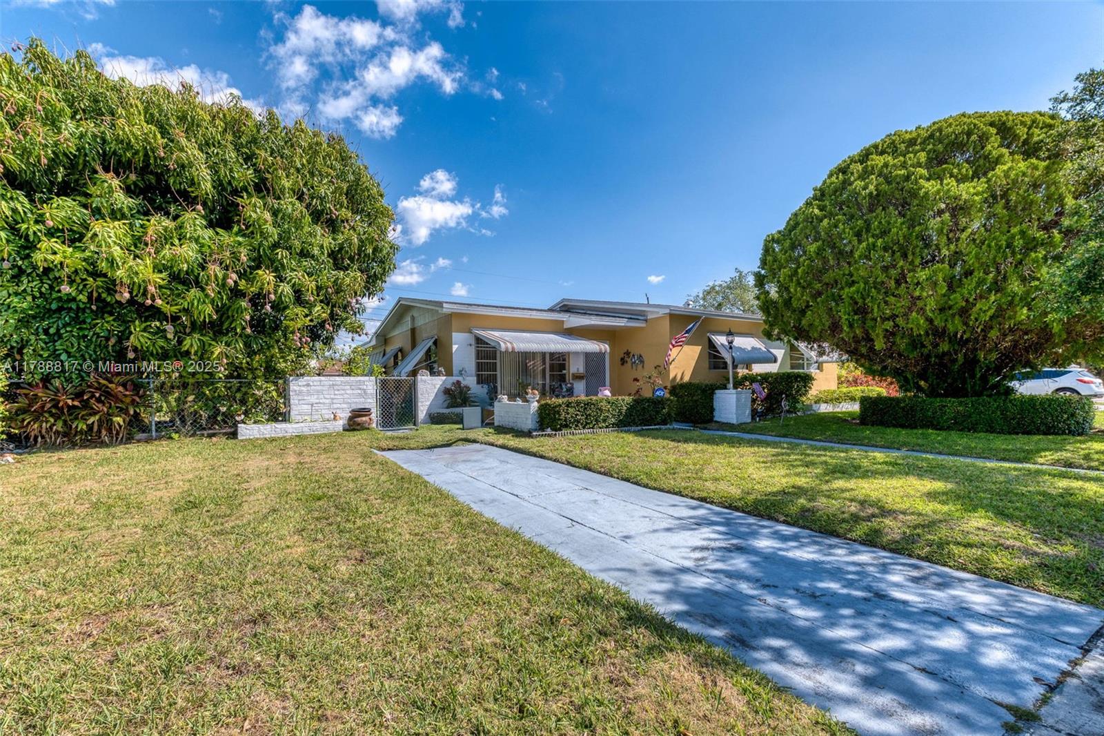 10005 Nicaragua Dr, Cutler Bay, Florida image 2