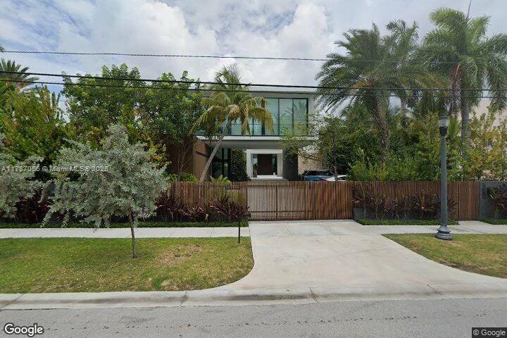 Listing Photo 0