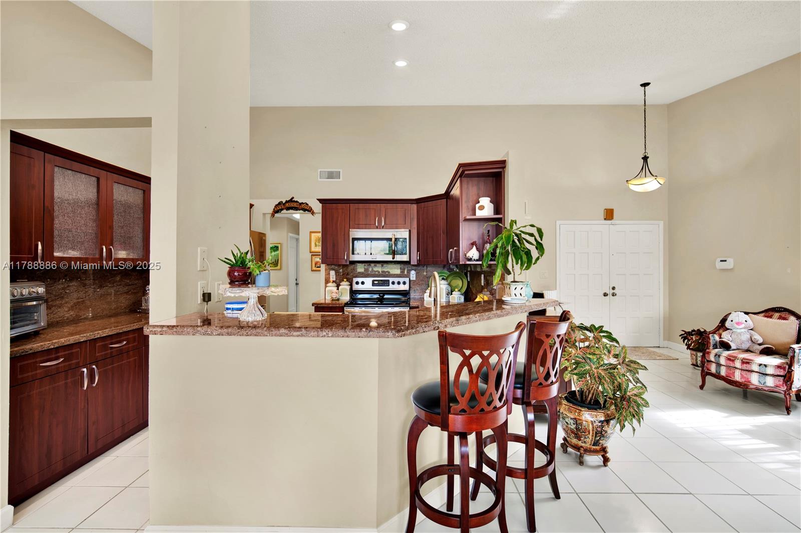 Listing Photo 18