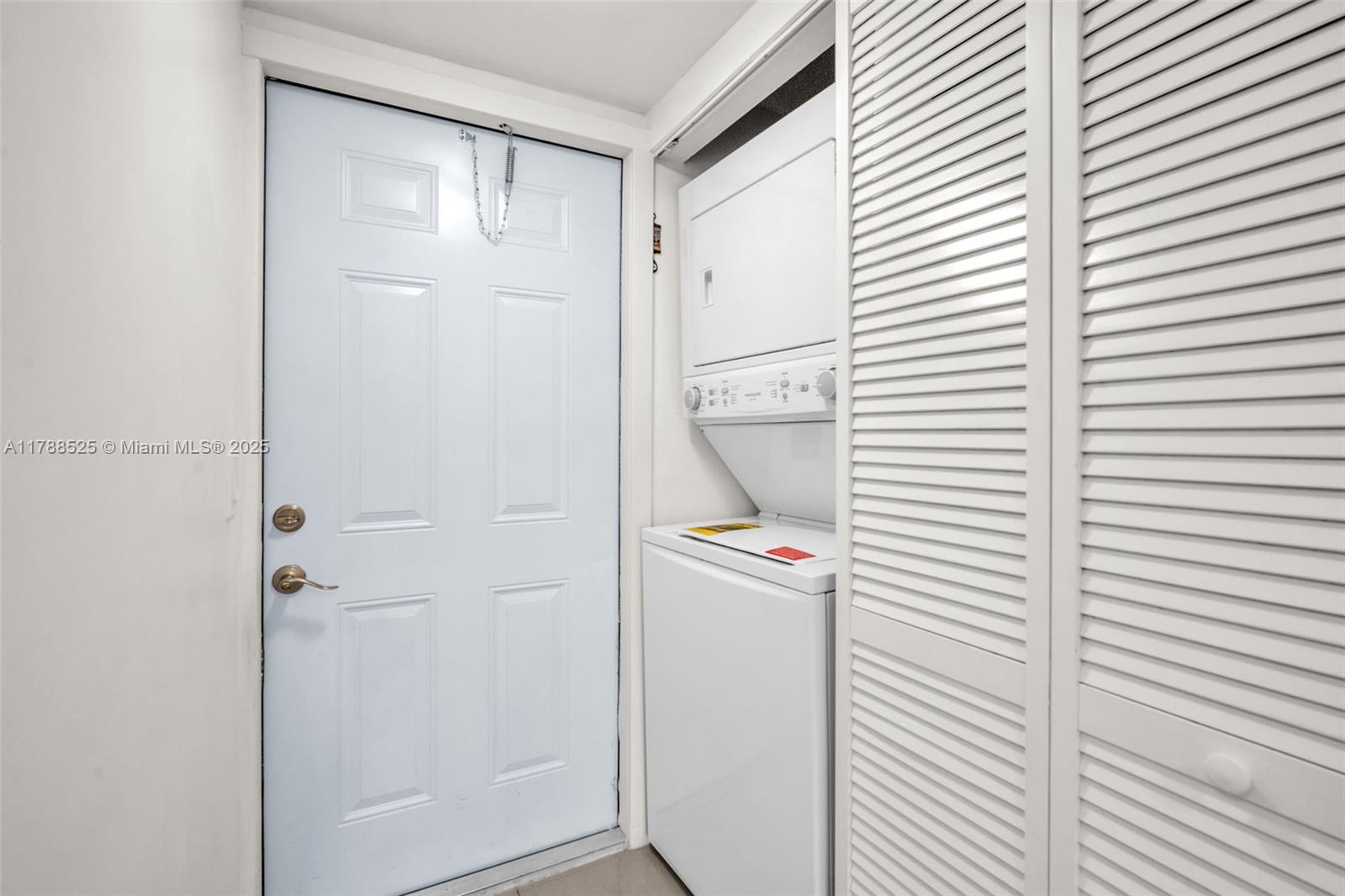10457 NW 8th St #105, Pembroke Pines, Florida image 21