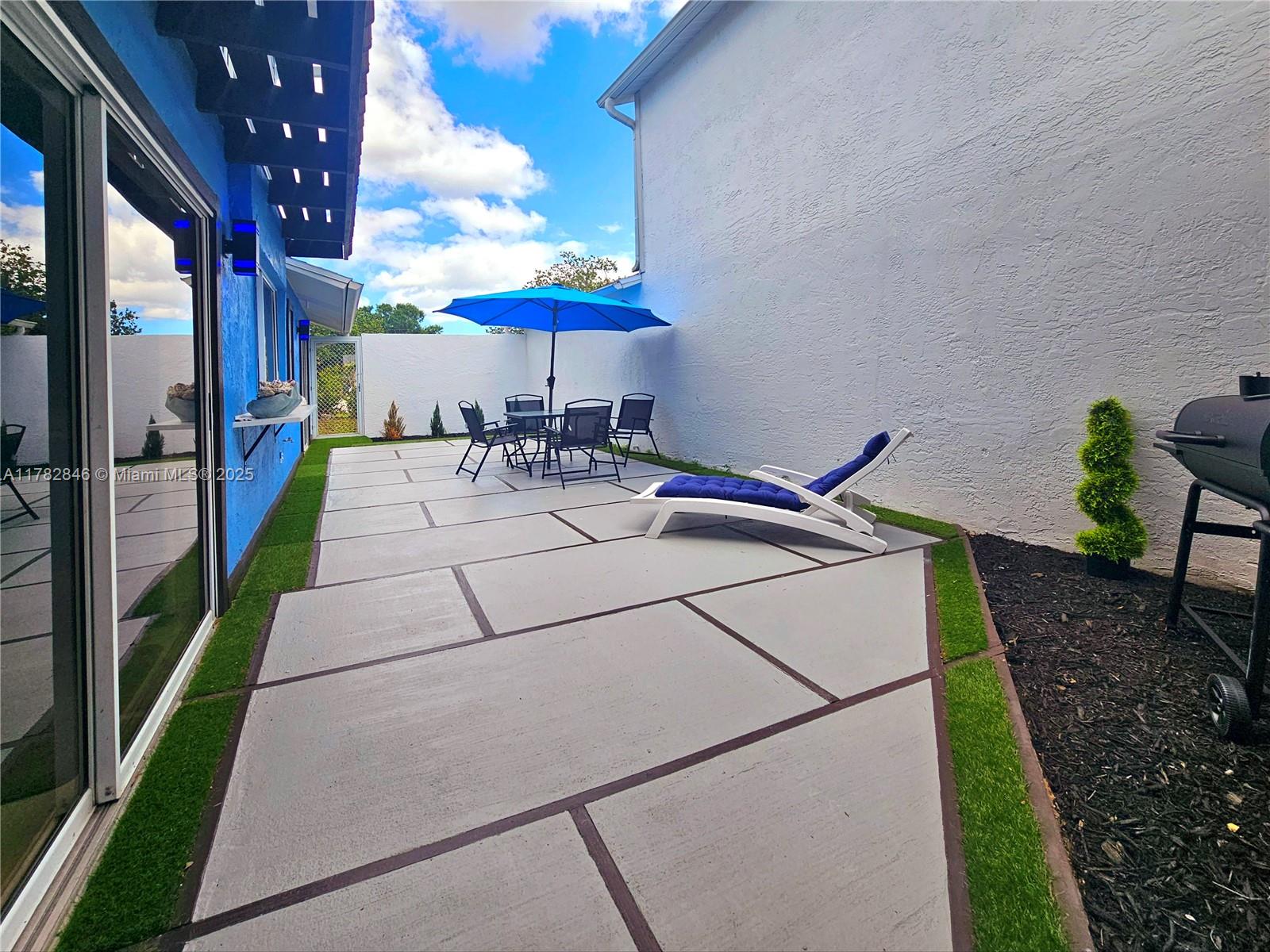 13665 Abbey Dr #2, Fort Myers, Florida image 6