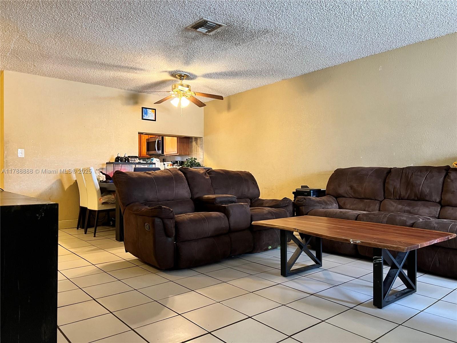 3530 NW 194th Ter, Miami Gardens, Florida image 5