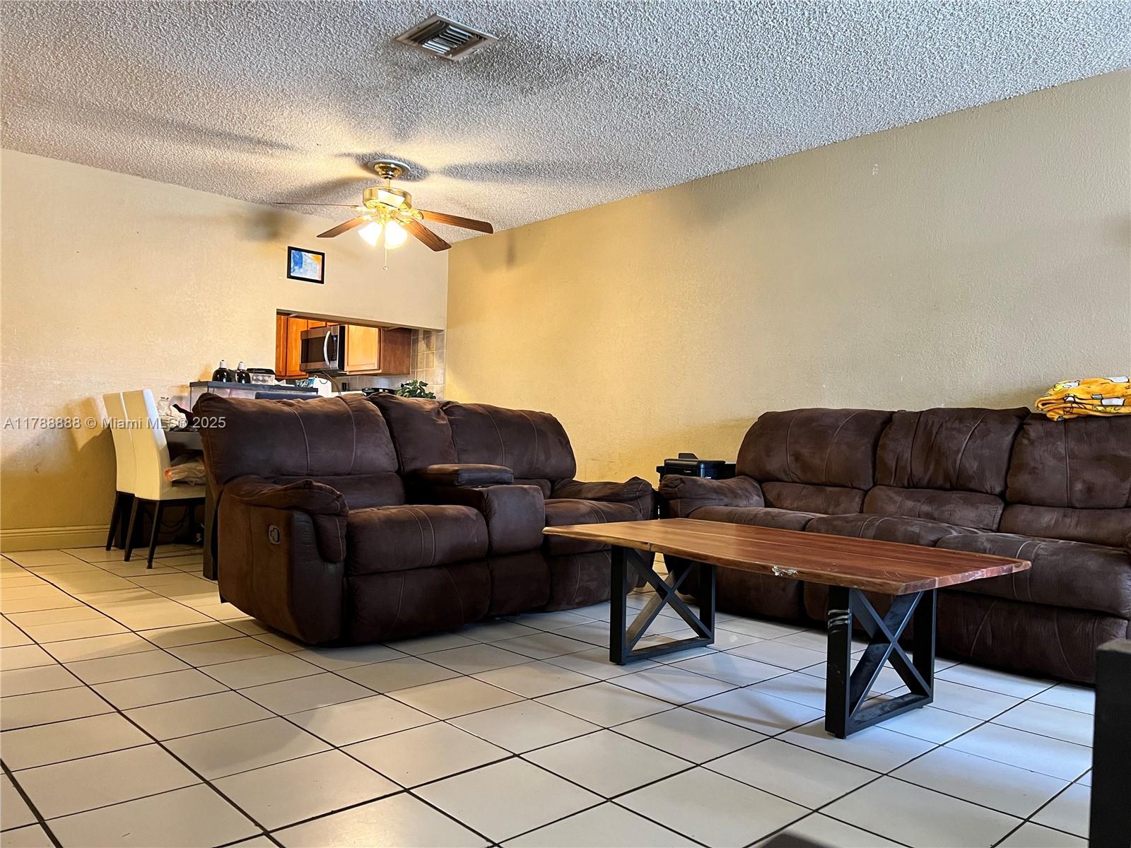 3530 NW 194th Ter, Miami Gardens, Florida image 6