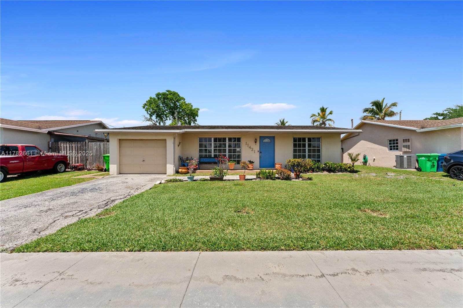 11421 37th Pl, Sunrise, Florida 33323