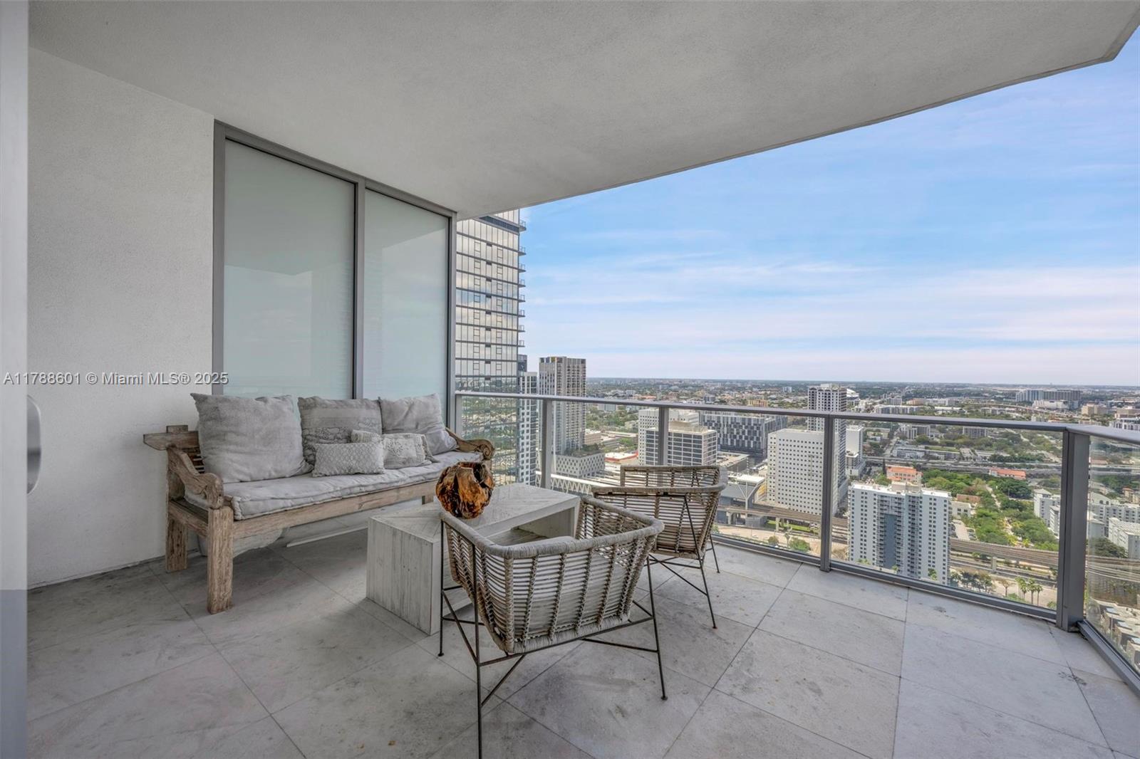 851 NE 1st Ave #3708, Miami FL 33132
