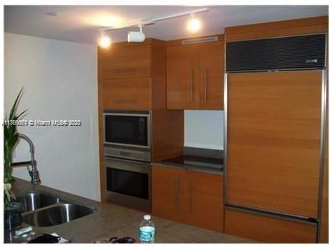 475 BRICKELL AVE #4311, Miami FL 33131