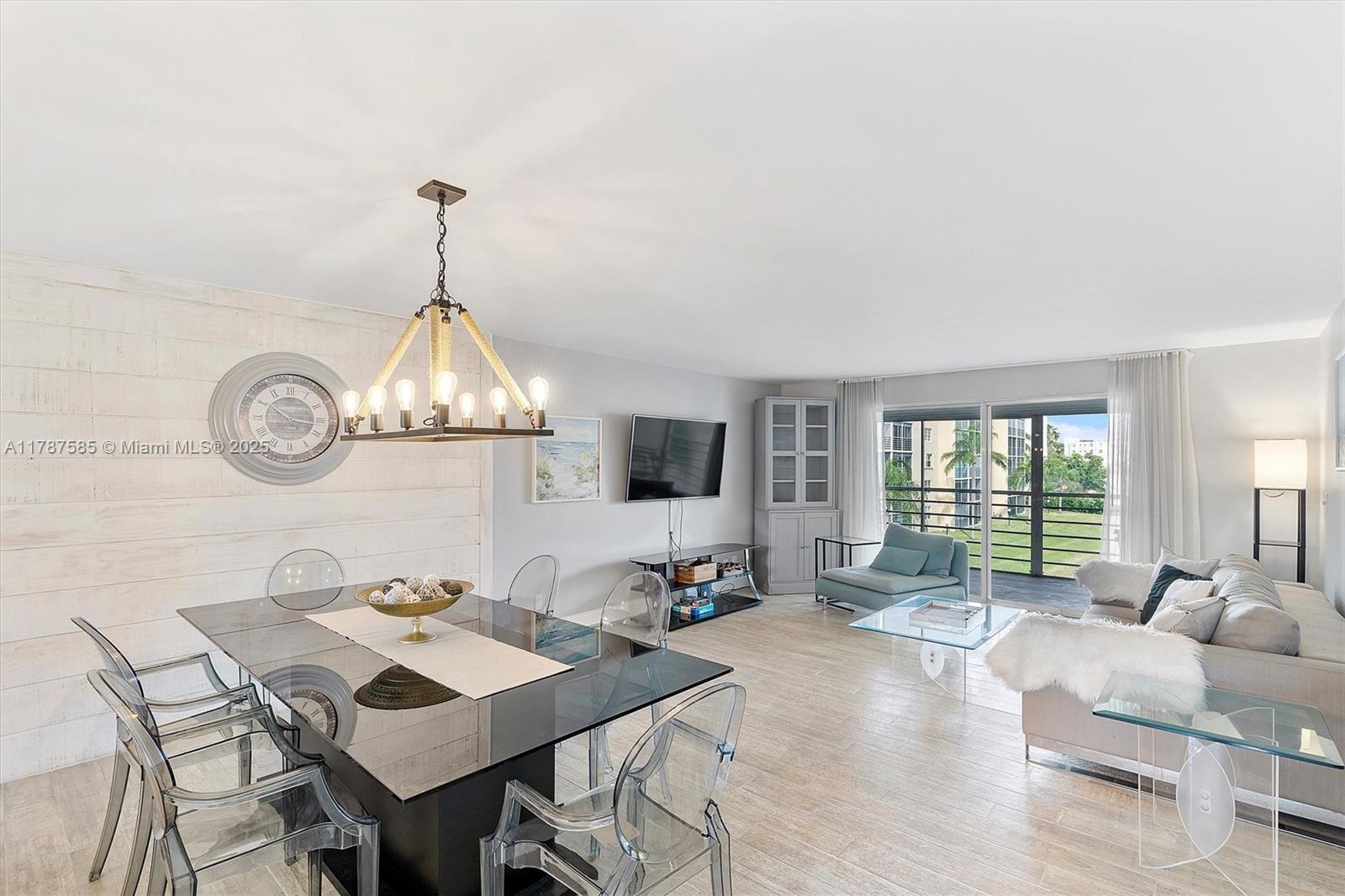 441 SE 3 Rd. St. #302, Dania Beach, Florida image 1