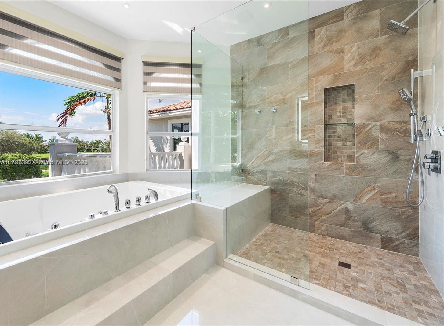 1031 Harbor Ct, Hollywood, Florida image 12