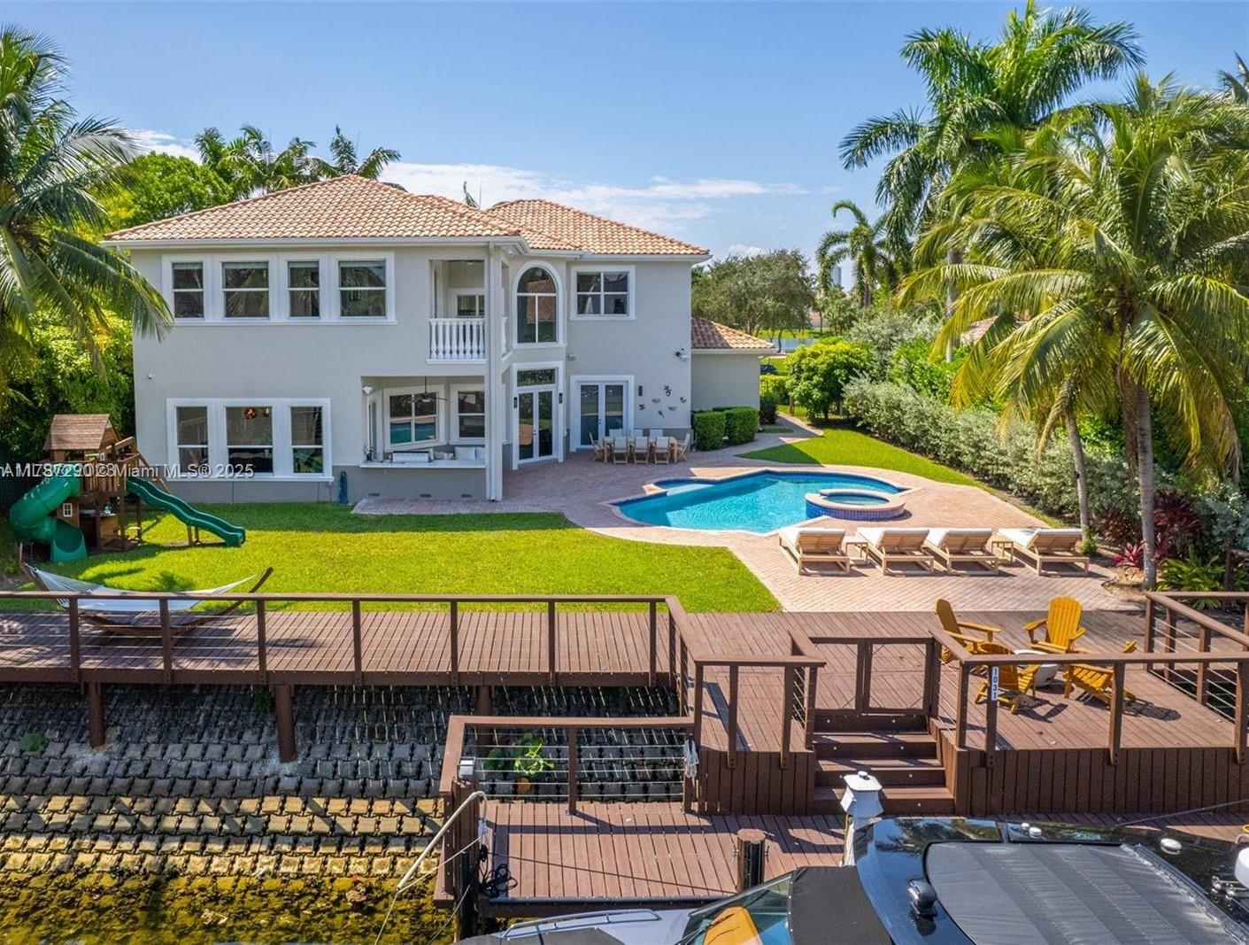 1031 Harbor Ct, Hollywood, Florida image 22